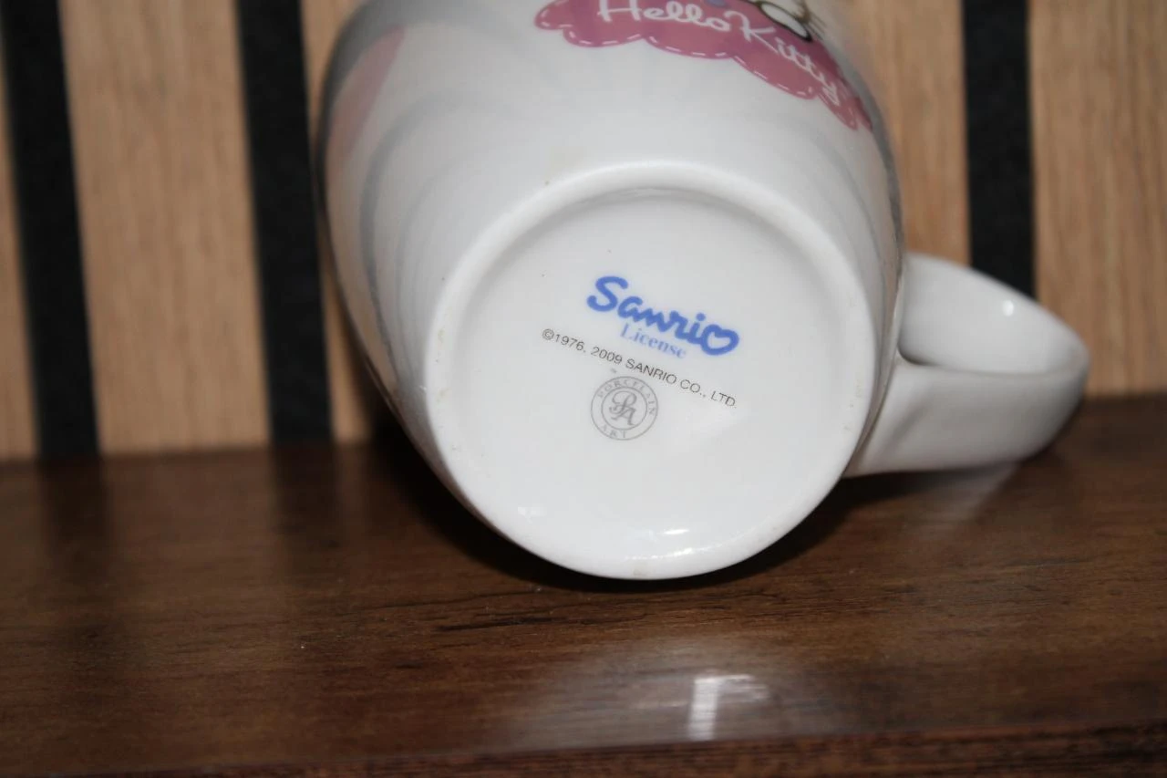 Hello Kitty Mug – photo 4